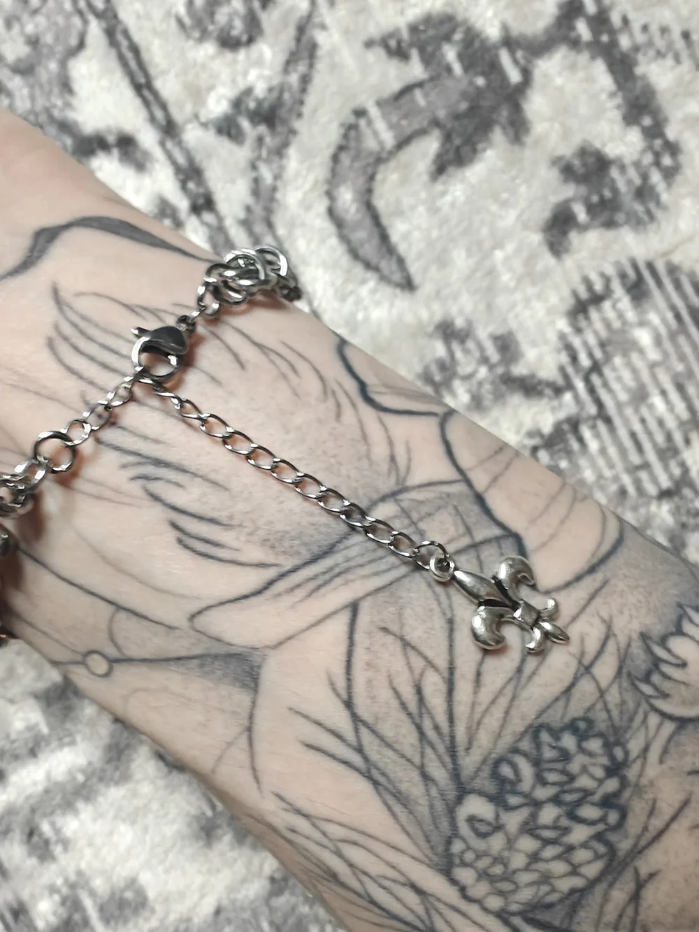 Stainless Steel Fluer De Lis Chainmaille Charm Bracelet - Handmade